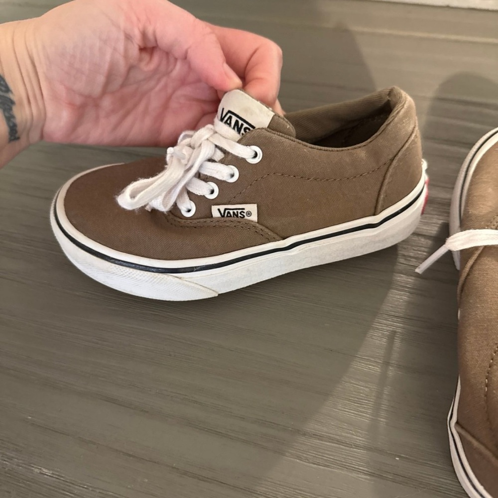 Vans Kids Brown Canvas Sneakers with White Laces